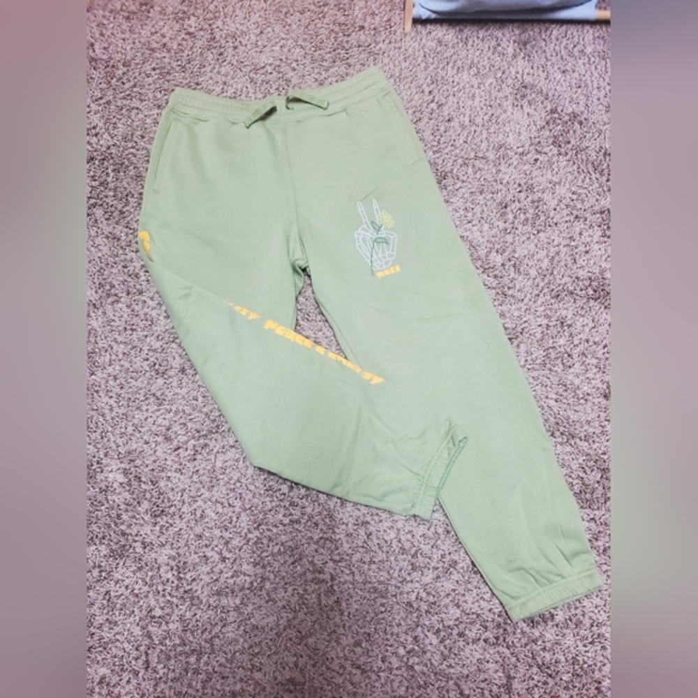 Neff sweatpants medium